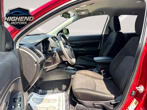 Used 2024 Mitsubishi Outlander Sport AWD image 13