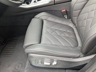 Used 2026 BMW X5 xDrive50e w/ Premium Package video 4