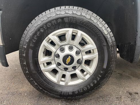 Used 2020 Chevrolet Silverado 2500 LT w/ Fleet Comfort Package image 14