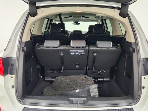 Used 2026 Honda Odyssey Elite image 24