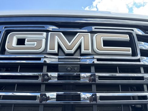 Used 2024 GMC Sierra 1500 Denali Ultimate AWD/4WD image 39