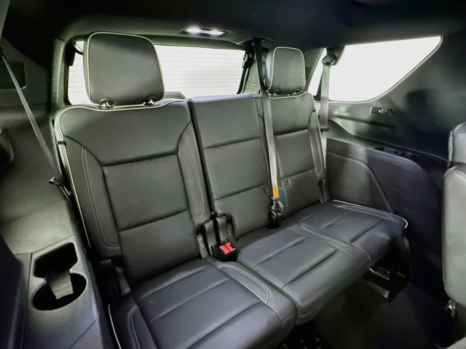 Used 2024 Chevrolet Tahoe Premier AWD/4WD image 29