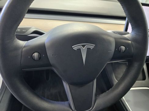 Used 2022 Tesla Model 3 Long Range AWD/4WD image 15