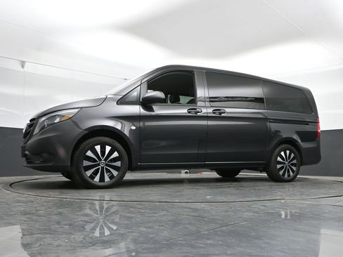 Used 2023 Mercedes-Benz Metris Passenger image 44