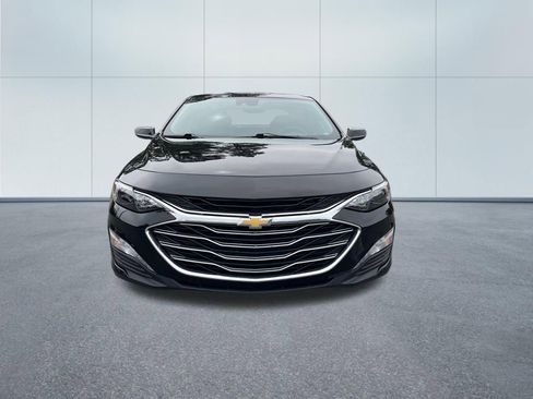 Used 2024 Chevrolet Malibu LT image 3