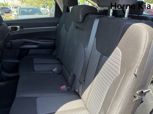 New 2026 Kia Sorento LX FWD image 20