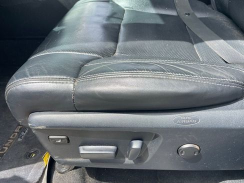 Used 2014 Toyota Tundra Platinum image 5