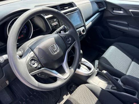 Used 2018 Honda Fit EX image 10