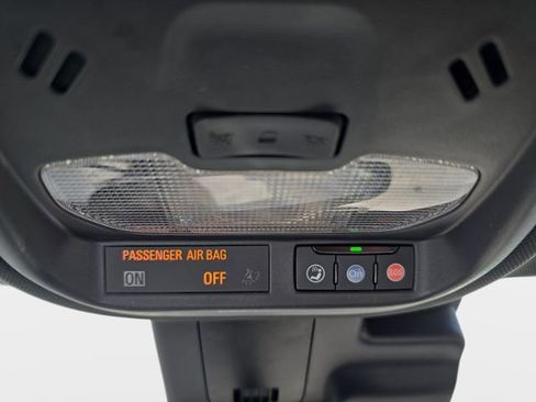Used 2024 Chevrolet Trax RS w/ Driver Confidence Package FWD image 16