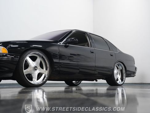 Used 1996 Chevrolet Impala SS RWD image 22