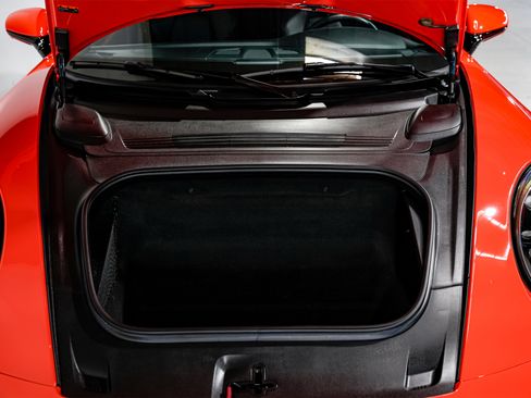 Used 2022 Porsche 911 Carrera image 49