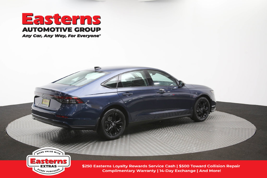 Used 2025 Honda Accord SE image 43