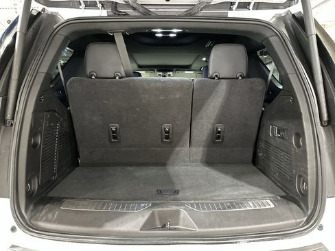 Used 2022 Chevrolet Tahoe Z71 w/ Off-Road Capability Package image 20