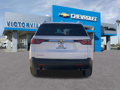 Certified 2023 Chevrolet Traverse LT FWD image 5