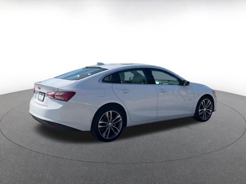 Used 2024 Chevrolet Malibu LT image 14