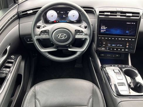 Used 2022 Hyundai Tucson Limited FWD image 12