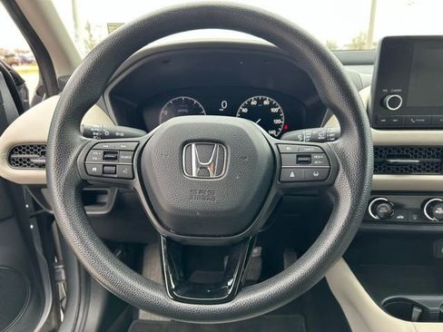 Used 2024 Honda HR-V LX image 10