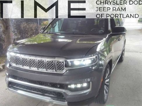 Used 2024 Jeep Grand Wagoneer L Series III AWD/4WD image 1