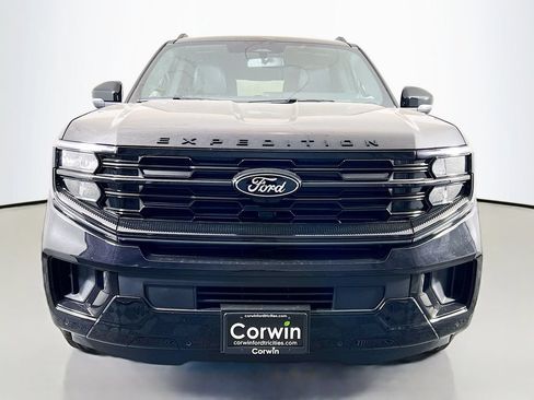 New 2026 Ford Expedition Max Platinum w/ Stealth Performance Package AWD/4WD image 4