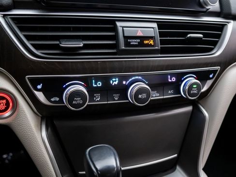 Used 2018 Honda Accord EX-L image 23