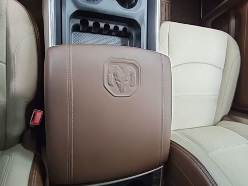 Used 2020 RAM 2500 Laramie image 23