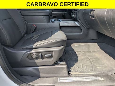 Certified 2022 Chevrolet Silverado 3500 LTZ w/ LTZ Convenience Package AWD/4WD image 36