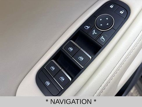 Certified 2023 INFINITI QX60 Luxe w/ Performance Audio Package image 11