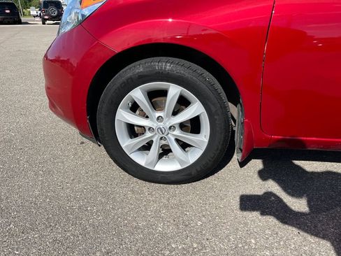 Used 2014 Nissan Versa Note SV w/ SL Package FWD image 27