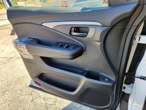 New 2026 Honda Ridgeline Sport image 16