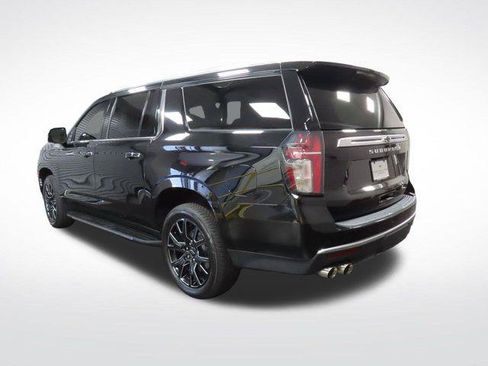 Used 2023 Chevrolet Suburban High Country RWD image 24