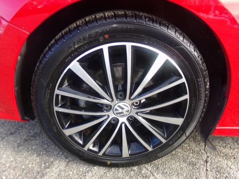 Used 2016 Volkswagen Jetta Sport w/ Lighting Package image 17