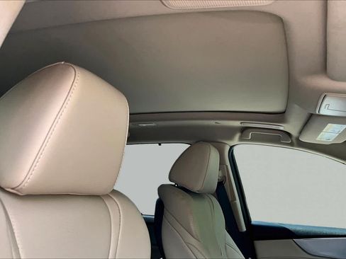 Certified 2026 Acura MDX SH-AWD w/ Technology Package image 14