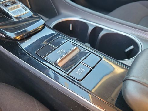 Certified 2021 Hyundai Sonata SEL w/ Preferred Accessory Package image 25