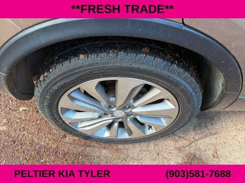 Used 2019 Buick Encore Preferred image 13