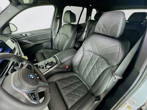 New 2026 BMW X5 xDrive40i w/ M Sport Package AWD/4WD image 33