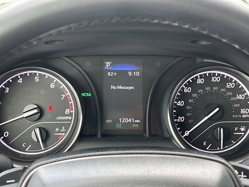 Used 2024 Toyota Camry SE w/ Convenience Package FWD image 20