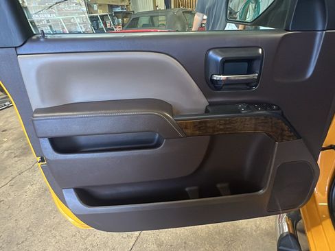 Used 2014 Chevrolet Silverado 1500 LT w/ LT Fleet Convenience Package AWD/4WD image 10