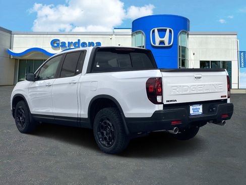 New 2026 Honda Ridgeline TrailSport+ image 4
