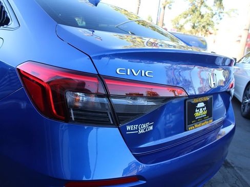 Used 2023 Honda Civic Sport image 14