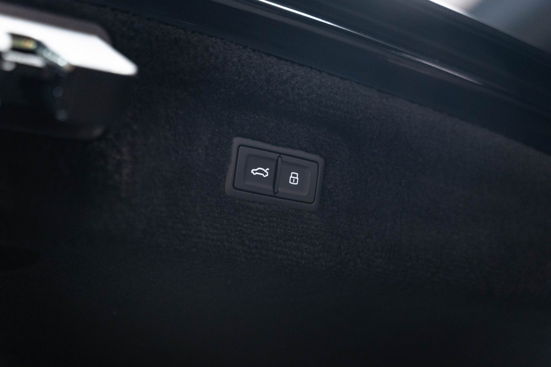Used 2020 Bentley Flying Spur W12 AWD/4WD image 45
