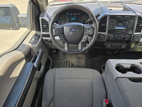 Used 2016 Ford F150 XLT AWD/4WD image 17