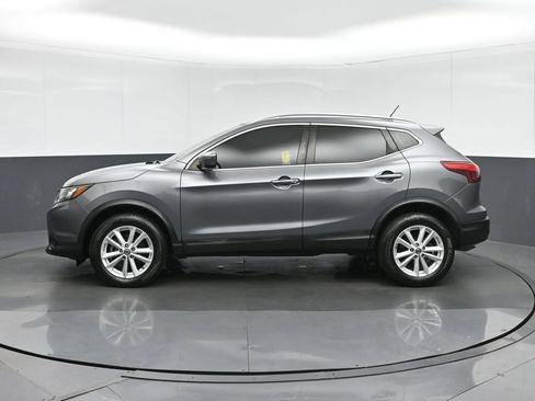 Used 2019 Nissan Rogue Sport SV AWD/4WD image 4