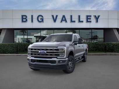 New 2026 Ford F250 Lariat w/ FX4 Off-Road Package