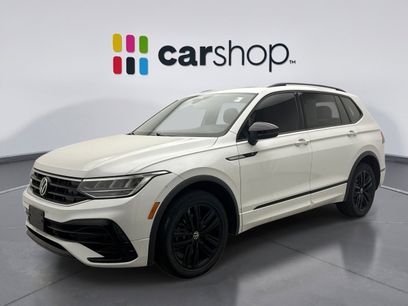 Used 2022 Volkswagen Tiguan SE R-Line