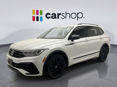 Used 2022 Volkswagen Tiguan SE R-Line FWD image 1