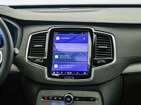 Certified 2023 Volvo XC90 T8 Ultimate w/ Protection Package Premier image 14