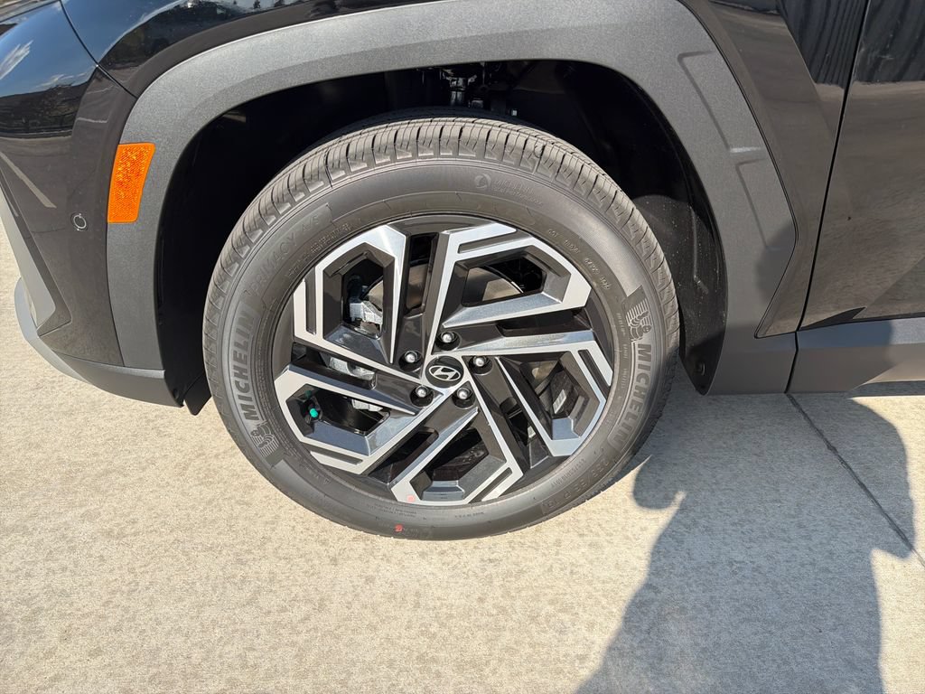 New 2026 Hyundai Tucson Limited AWD/4WD image 12