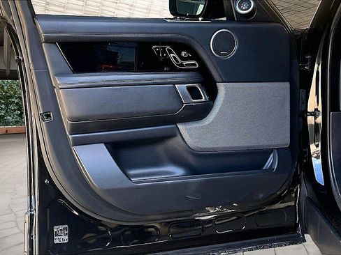 Used 2019 Land Rover Range Rover AWD/4WD image 15