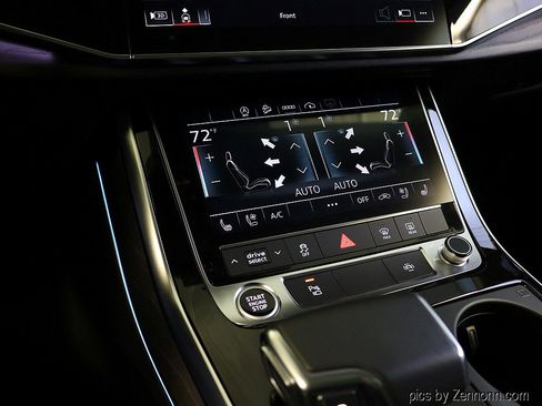 Used 2022 Audi Q8 Premium Plus image 24