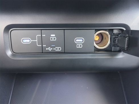 New 2026 Hyundai Tucson Limited image 28